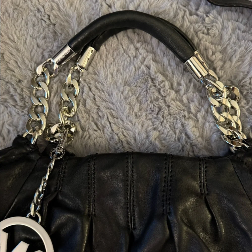 MICHAEL KORS Erin Leather Hobo Bag